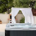 Villa Luxury -heated Pool -jacuzzi Trogir
