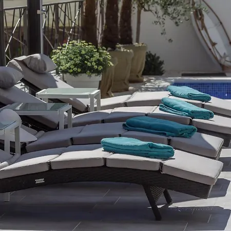 Vila Luxury -heated Pool -jacuzzi *