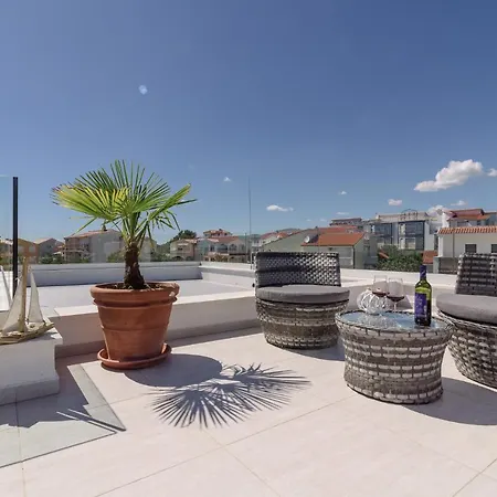 Vila Luxury -heated Pool -jacuzzi