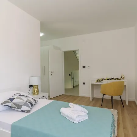 Luxury -heated Pool -jacuzzi Vila Trogir