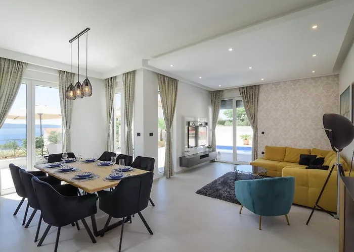 Luxury -heated Pool -jacuzzi Willa Trogir