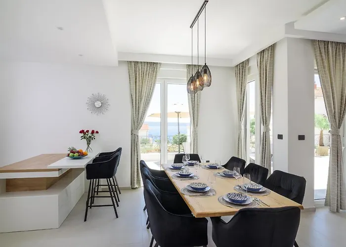 Luxury -heated Pool -jacuzzi Vila Trogir