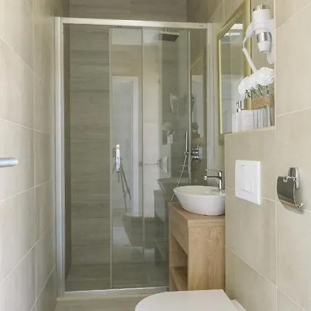 Luxury -heated Pool -jacuzzi * Trogir