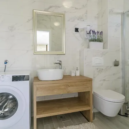 Luxury -heated Pool -jacuzzi *